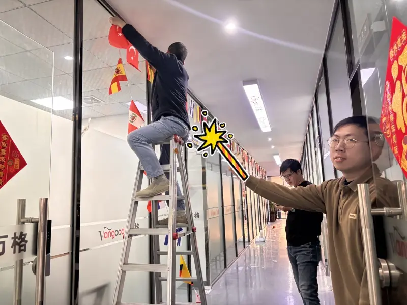 Vangood Employees Unite to Create a Cultural Wall, Showcasing Team Spirit and Innovation
