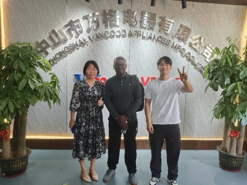 Vangood Welcomes Canton Fair Clients with Open Arms, Showcasing Manufacturing Excellence and Customer Commitment